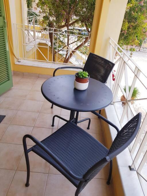 Sunny Stay Furnished Apartment In Kanoni Екстер'єр фото